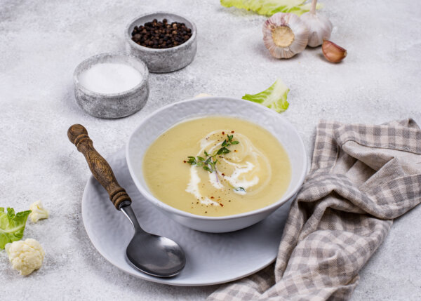 Cauliflower, Chive, and Miso Vegetarian Gut-Healing Soup in Under 20 Minutes