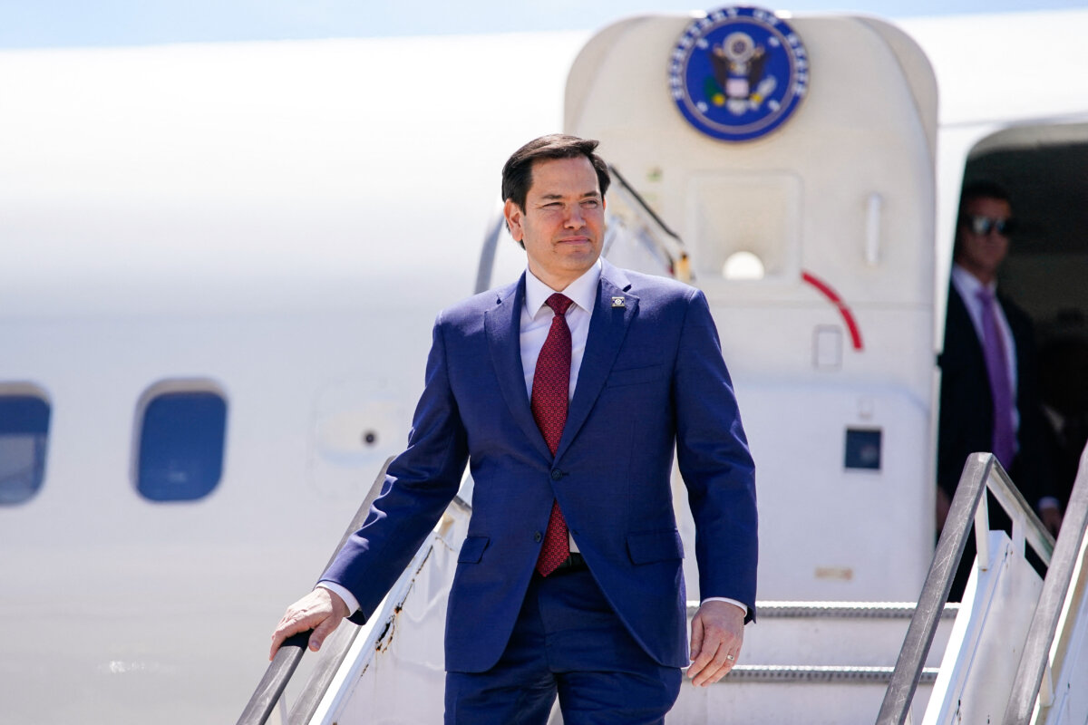 US Secretary of State Marco Rubio disembarks a plane as he arrives at Norman Manley International Airport in Port Royal, Jamaica, on March 26, 2025. (Photo by Nathan Howard / POOL / AFP) (Photo by NATHAN HOWARD/POOL/AFP via Getty Images)