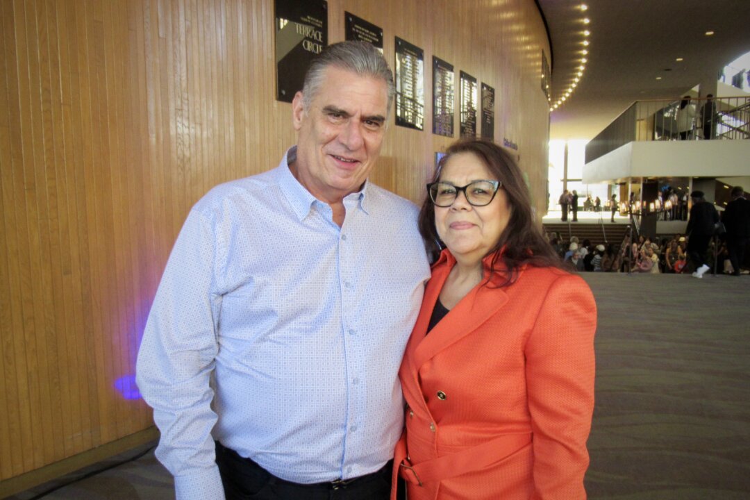 John Meinert and Maria Meinert and at the Shen Yun Performing Arts performance at Terrace Theater, in Long Beach, on Feb. 8, 2026. (Michael Ren/The Epoch Times)
