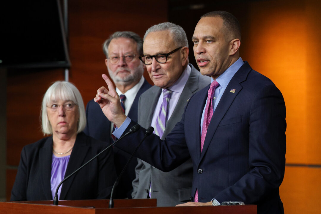 LIVE NOW: Schumer, Jeffries Hold Press Conference Opposing GOP Budget Bill