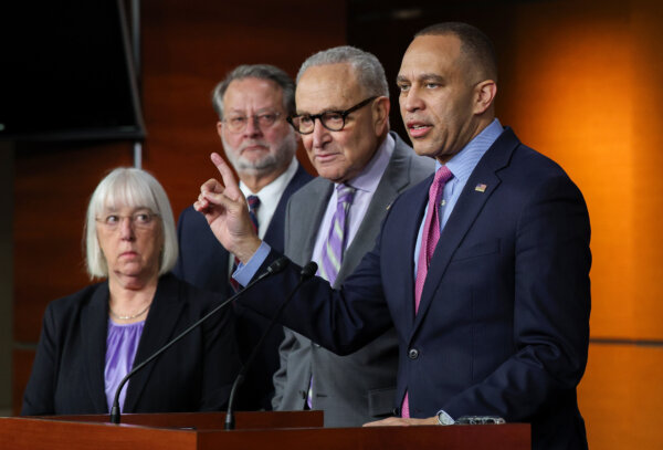 Democrats Say Republican DHS Funding Counterproposal Is ‘Incomplete and Insufficient’