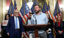 Democrats Unveil ‘Virginia’s Law’ Alongside Epstein Victims to End Statutes of Limitations for Traffickers