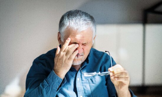 Protect Your Eyes for Life: A TCM Doctor’s Daily Habits for Better Vision