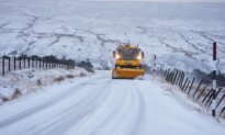 Snow and Ice Warnings Issued as Arctic Air Blows In
