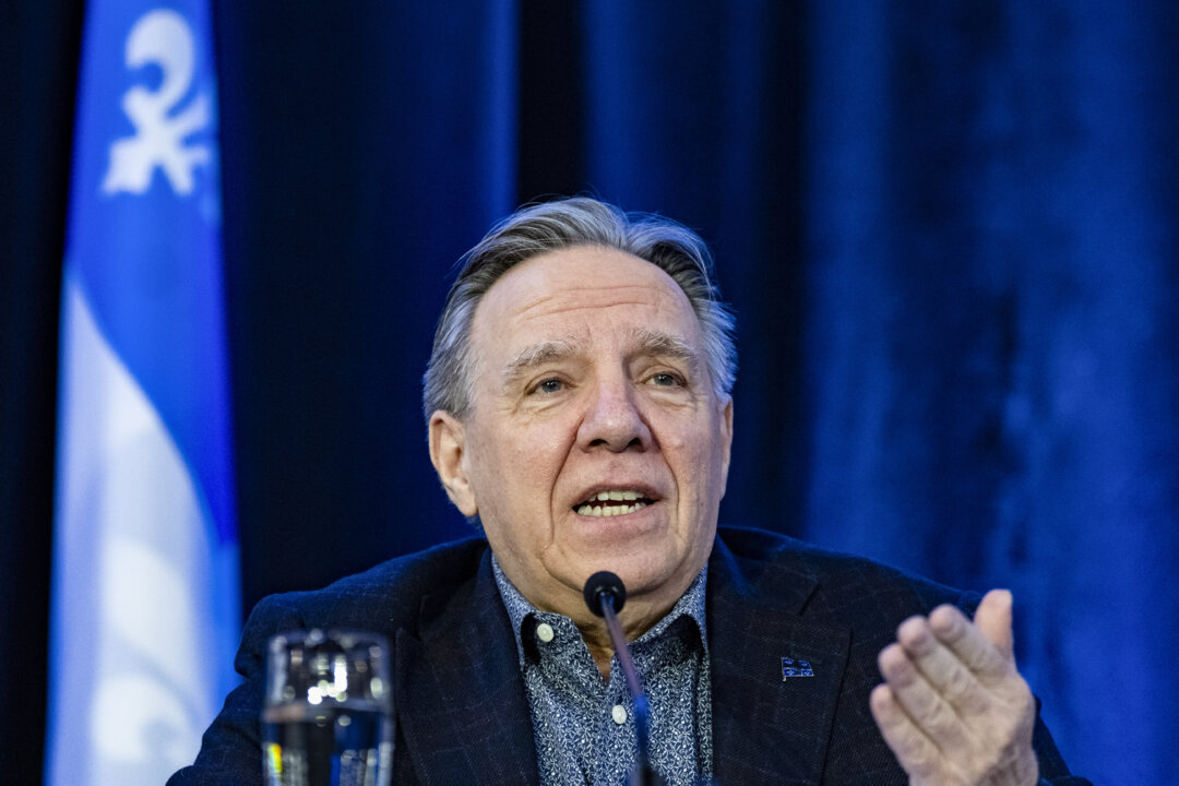 Cover image for Quebec Political, Business Leaders Tout Montreal as Ideal to Host NATO Defence Bank