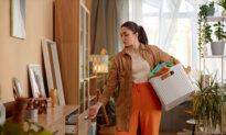 A Busy Mom’s Guide to Cleaning a House