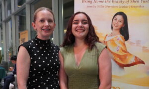 Shen Yun’s Performance Is ‘Very Raw and Very Real,’ Says Texas Theatergoer