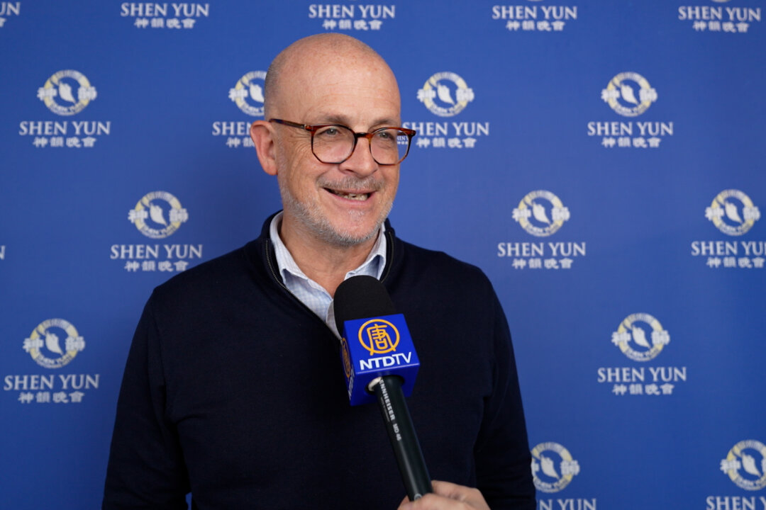 Jean-Marc Bailleul, division commander, said he was “stunned and surprised” by Shen Yun in Tours on Feb. 13, 2026. (NTD)