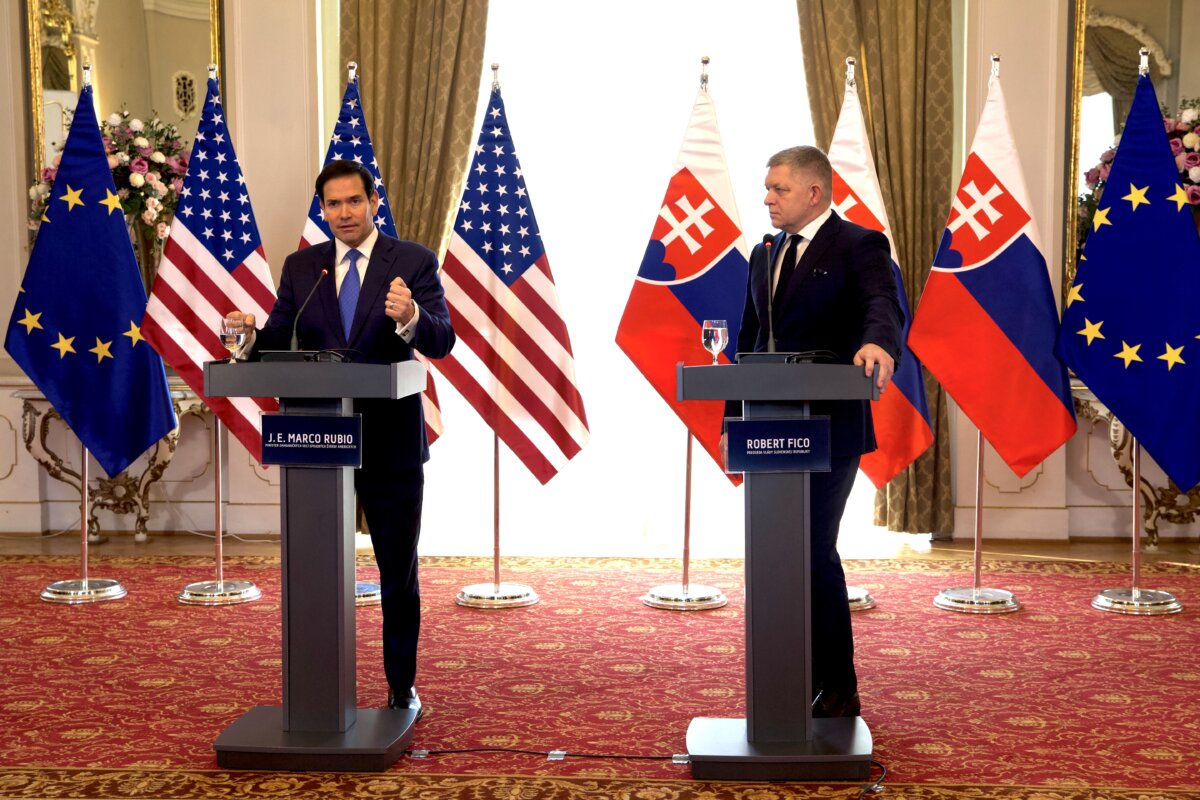 U.S. Secretary of State Marco Rubio (L) and Slovak Prime Minister Robert Fico (R) make a statement to reporters in Bratislava, Slovakia, on Feb. 15, 2026. (Zuzana Gogova/Getty Images)