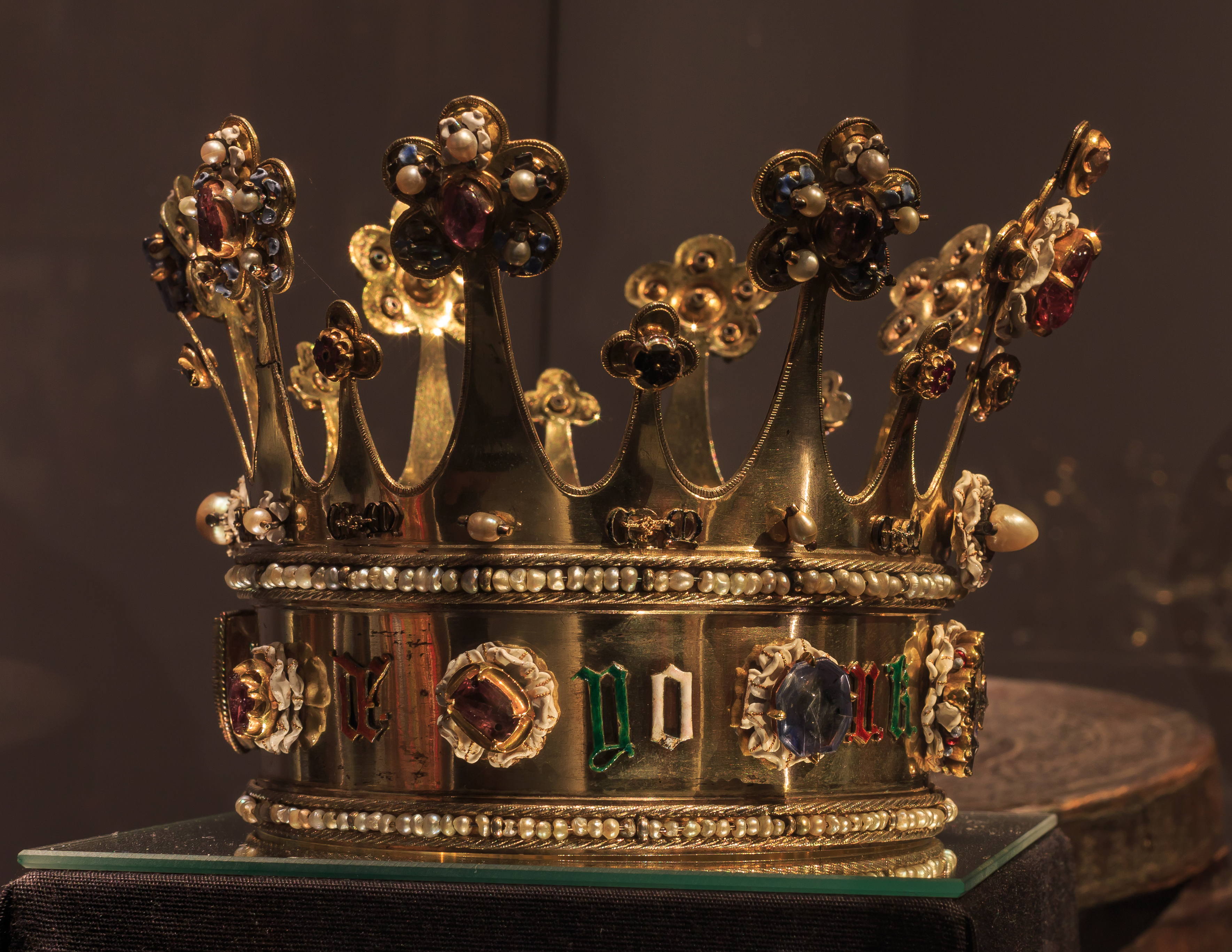 princess crown