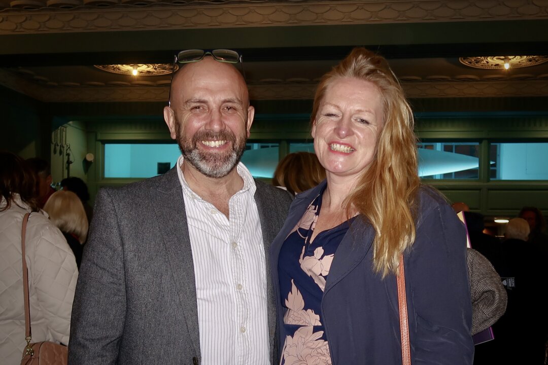 Sarah Bright and her husband, Edward Bright, attended Shen Yun’s opening performance at the Regent Theatre in Stoke-on-Trent, United Kingdom, on Feb. 17, 2026. (Jenna Zhan/The Epoch Times)
