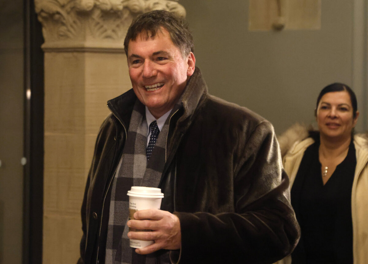 Minister of Internal Trade, President of the King's Privy Council for Canada, and Minister responsible for Canada-U.S. Trade, Intergovernmental Affairs and One Canadian Economy Dominic LeBlanc arrives to a caucus meeting on Parliament Hill in Ottawa on Jan. 25, 2026. (The Canadian Press/Patrick Doyle)