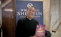 Catholic Priest Finds Deep Spiritual Resonance in Shen Yun