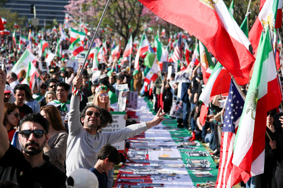 A United Iranian Front Against the Islamic Republic, and a Strategic Opportunity for the West