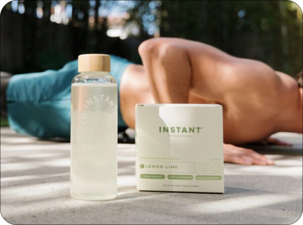 Instant Hydration delivers a cleaner formula with zero sugar, no artificial color dyes, and no chemicals or harsh processing.