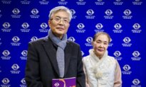 Former Professor Reflects on Two Decades of Following Shen Yun