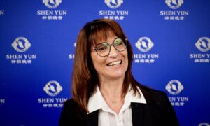 Shen Yun In Lausanne: ‘Grace Right Down to the Fingertips’