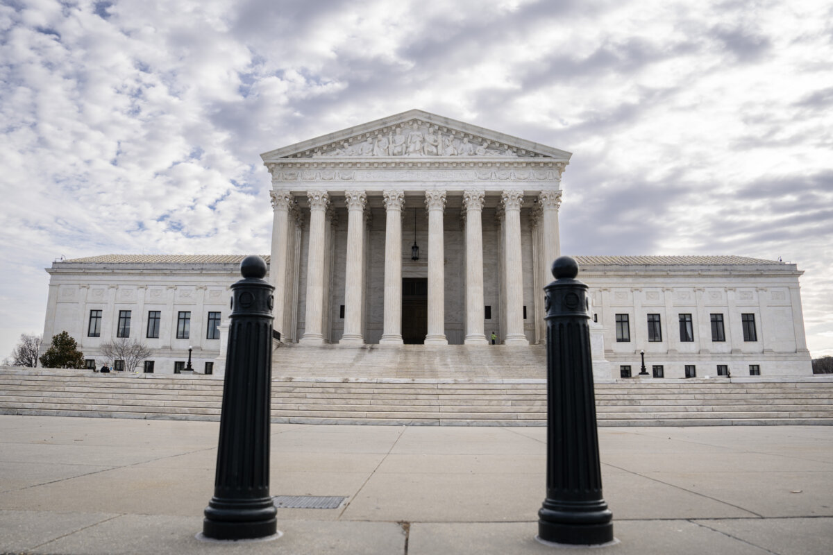 The Supreme Court in Washington on Feb. 21, 2026. (Madalina Kilroy/The Epoch Times)