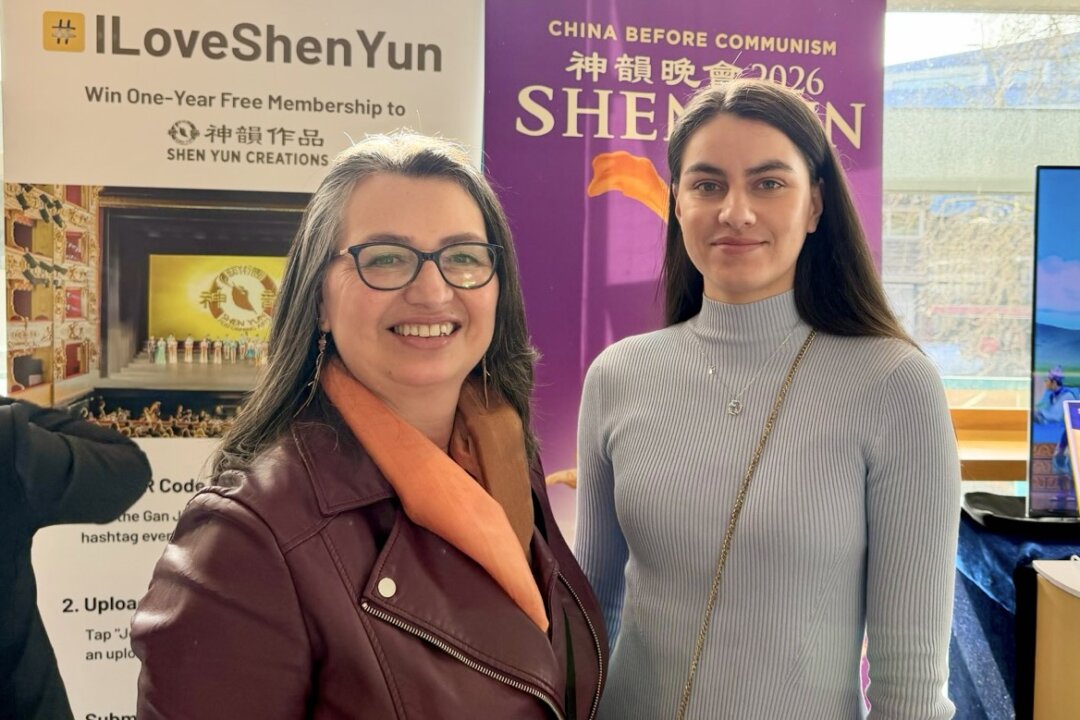 Partrica and Claudia Morales attended Shen Yun Performing Arts at the Wycomb Swan Theatre in England on Feb. 22, 2026. (The Epoch Times)