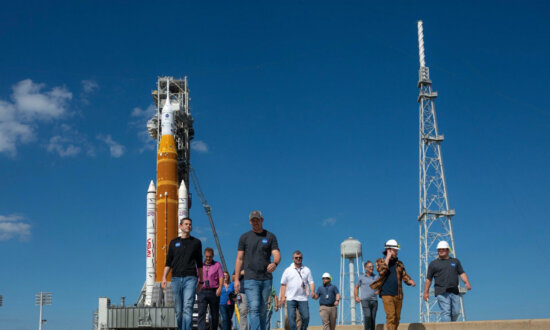 NASA to Return Its Moon Rocket to Hangar for More Repairs Before Astronauts Strap In