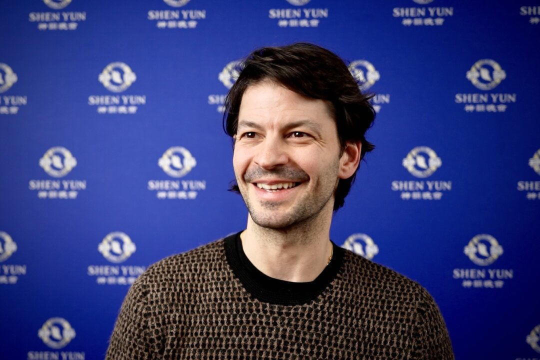 Stéphane Lambiel enjoyed the Shen Yun performance he saw at the Théâtre de Beaulieu in Lausanne on Feb. 21, 2026. (NTD)