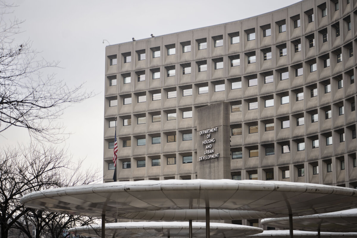 The Department of Housing and Urban Development in Washington. (Madalina Kilroy/The Epoch Times)