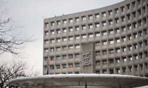 Are Government Loans Easier to Qualify For?