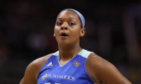 Former 2-Time WNBA Champion Kara Braxton Dies at 43