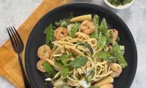 Easy, Garlicky Weeknight Shrimp Should Be in Your Dinner Rotation