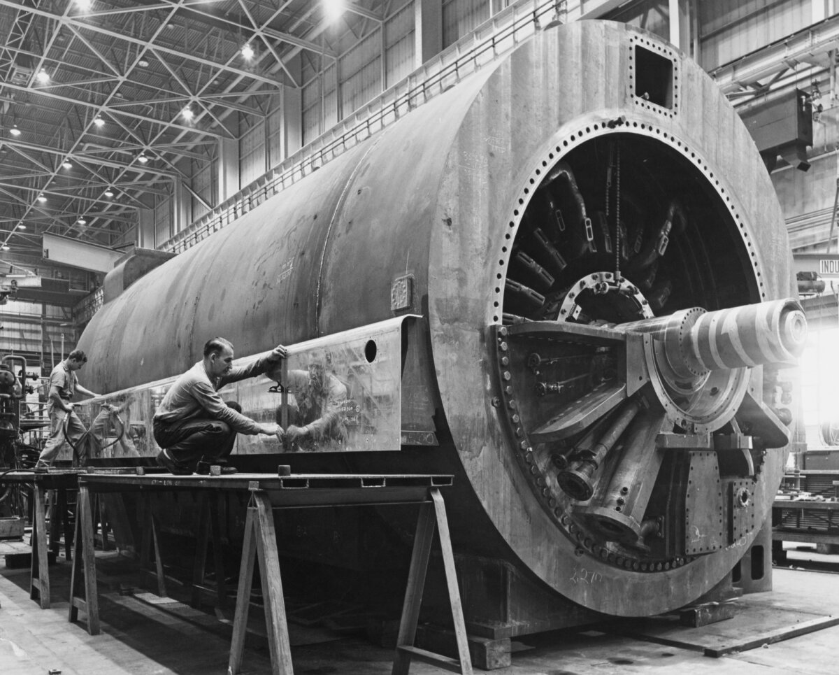 A section of a turbine generator is prepared for shipping from the manufacturing plant of the Westinghouse Electric Corporation in East Pittsburgh, Pa., on May 24, 1960. (FPG/Archive Photos/Getty Images)