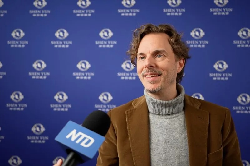 Frédéric Saenger was particularly moved by Shen Yun's soundscape at the Théâtre de Beaulieu in Lausanne on the afternoon of Feb. 21, 2026. (NTD)