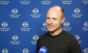 ‘Brilliant!’ Classical Chinese Dancers of Shen Yun Rivet Theatergoers in England