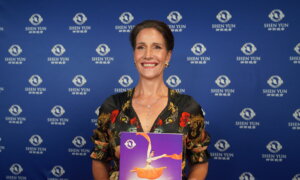 Business Owner Has New Appreciation for Chinese Culture from Shen Yun
