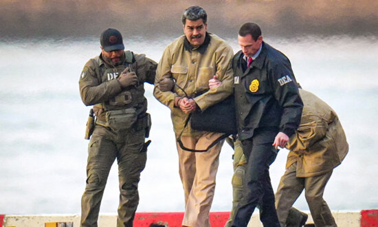 US Allows Venezuela to Fund Maduro’s Defense After Court Challenge