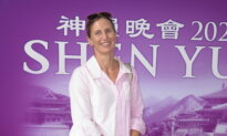 Shen Yun Shares Values ‘Placed in Kindness,’ Says Company Owner
