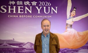 Irish Dance Teacher Applauds Shen Yun for Their Incredible Dedication