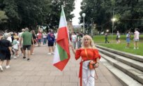 Hundreds Rally in Sydney Amid US-Israel Strikes on Iran, Death of Ayatollah