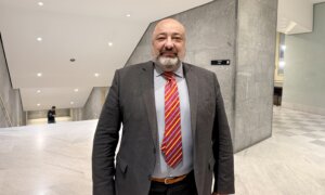 Lawyer Offers Shen Yun High Praise in Genova