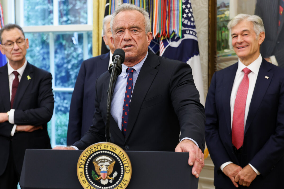 Secretary of Health and Human Services Robert F. Kennedy Jr. speaks in the Oval Office of the White House in Washington, on Sept. 30, 2025. (Win McNamee/Getty Images)