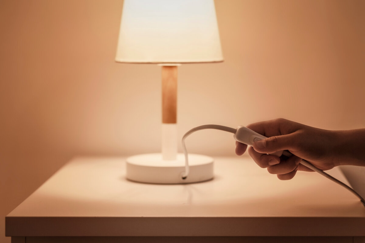Get into the habit of turning lights off when they are not in use. (Mariana Serdynska/Shutterstock)