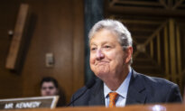 Senators Advance Resolution to Withhold Their Pay During Shutdowns