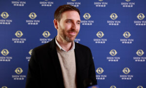 Basque Parliamentarian Believes Shen Yun Is the Voice of the Real China