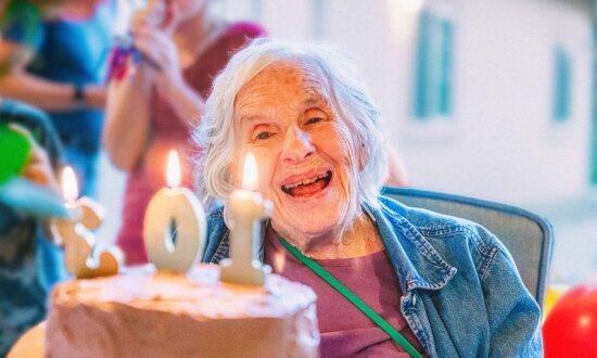 What Makes Some People Live to 100? Scientists Find Clues in Their Blood