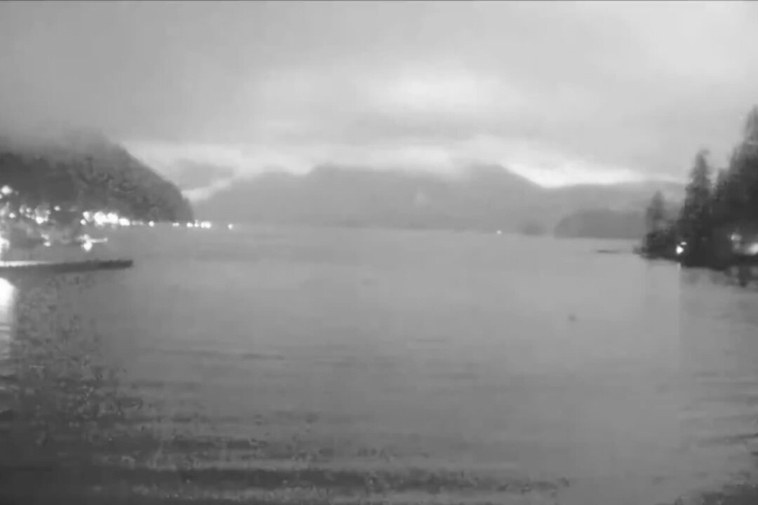 NASA Says Meteor That Lit up Vancouver Sky Was Travelling 100 Times Speed of Sound