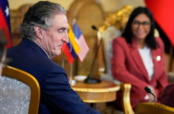 Epoch Times Photo
