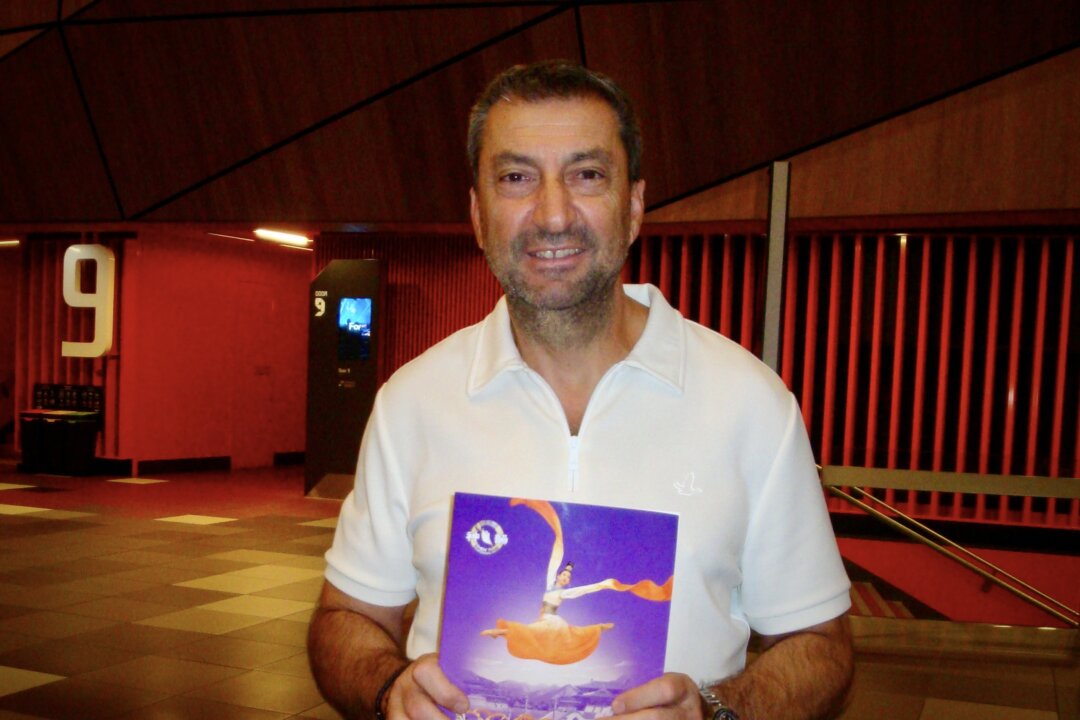 Unal Altay attended the opening performance of the Shen Yun Performing Arts at the Plenary Theatre of the Melbourne Convention and Exhibition Centre in Melbourne, Australia, on March 6, 2026. (Michael Dang/The Epoch Times)