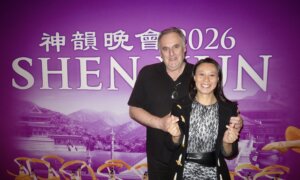 Acclaimed Musical Director Is Enchanted With Shen Yun’s Orchestra and Music
