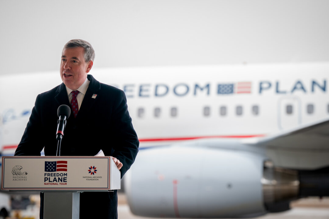 ‘Freedom Plane’ Soars on Landmark Journey Honoring America’s 250th Anniversary