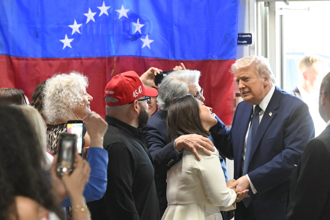 Trump Promises to Get All Political Prisoners Released From Venezuelan Jails