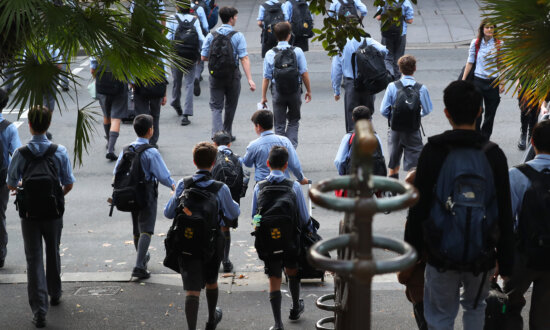 Class Disruptions Costing Australian Teachers Nearly a Third of Lesson Time